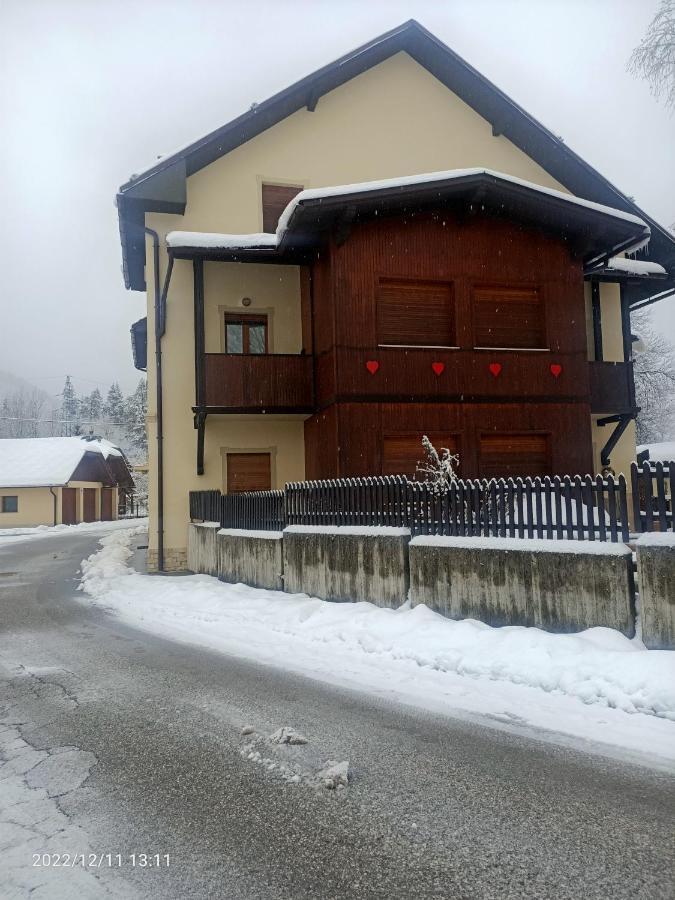 Holiday Home Il Tuo Piccolo Angolo Di Paradiso Тарвизио Екстериор снимка